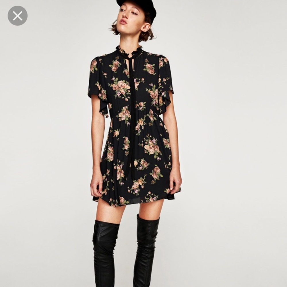 Brand new no tags zara floral dress sz small